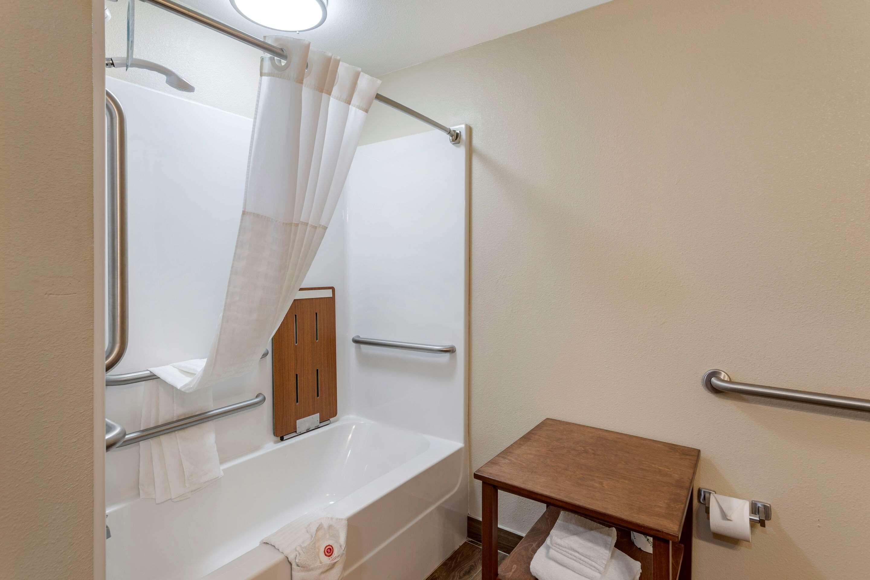 Comfort Inn & Suites Atoka-Millington Extérieur photo
