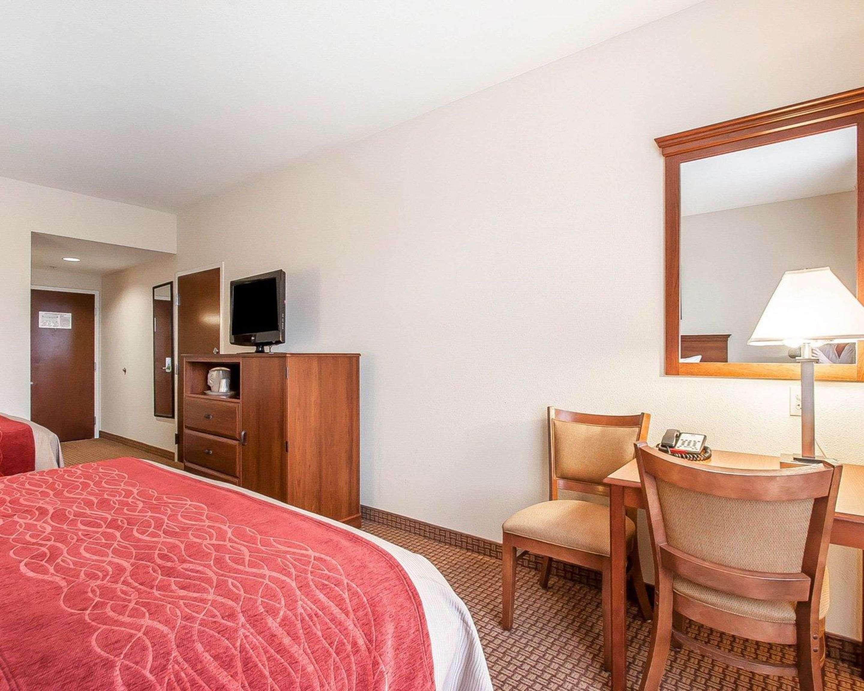 Comfort Inn & Suites Atoka-Millington Extérieur photo
