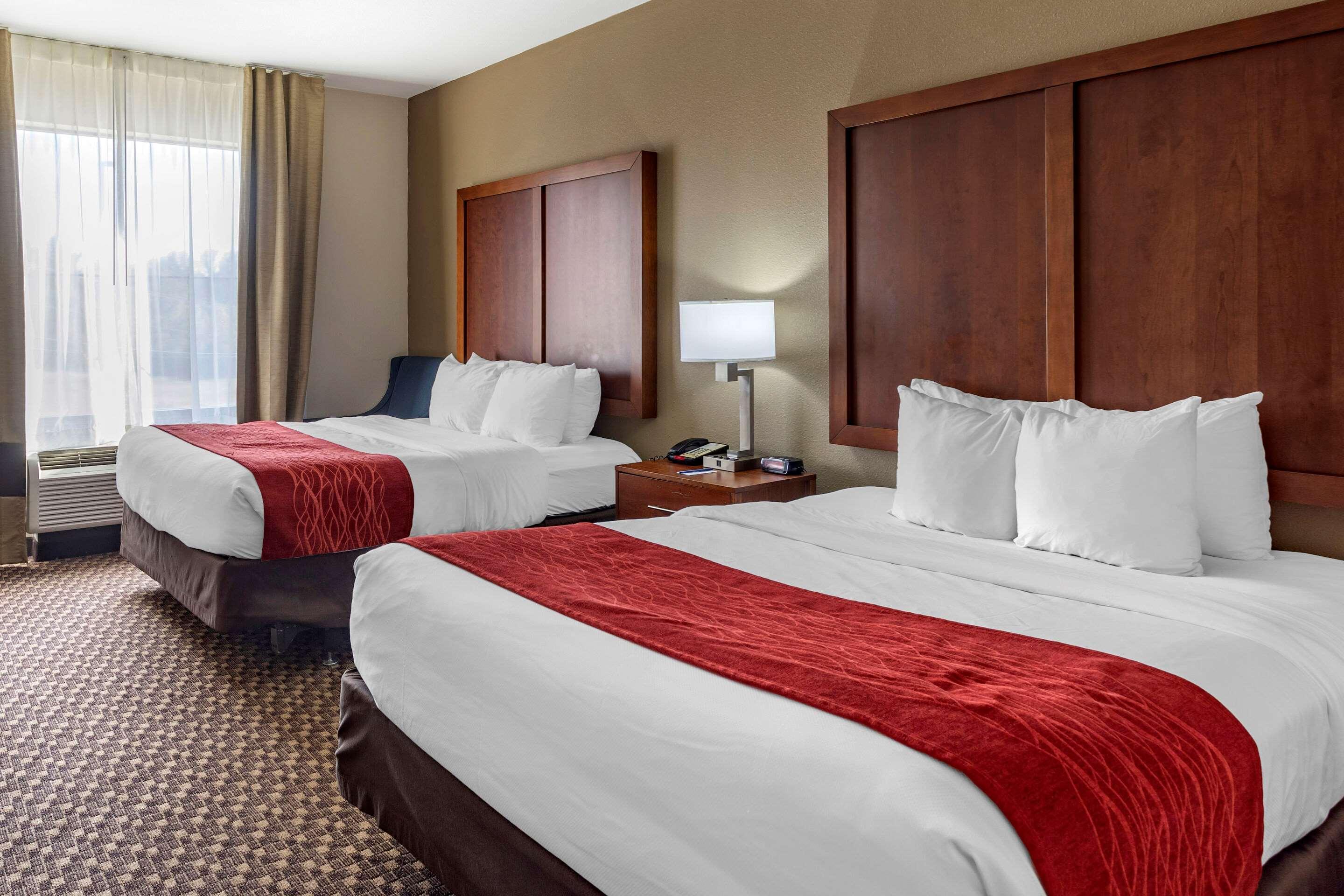 Comfort Inn & Suites Atoka-Millington Extérieur photo