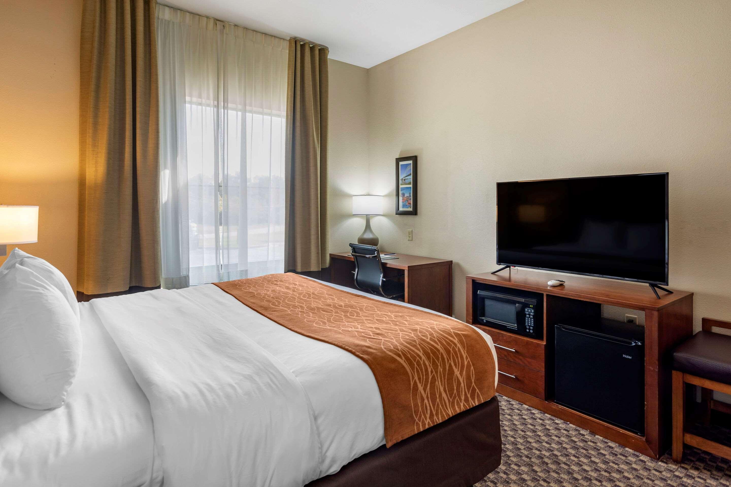 Comfort Inn & Suites Atoka-Millington Extérieur photo