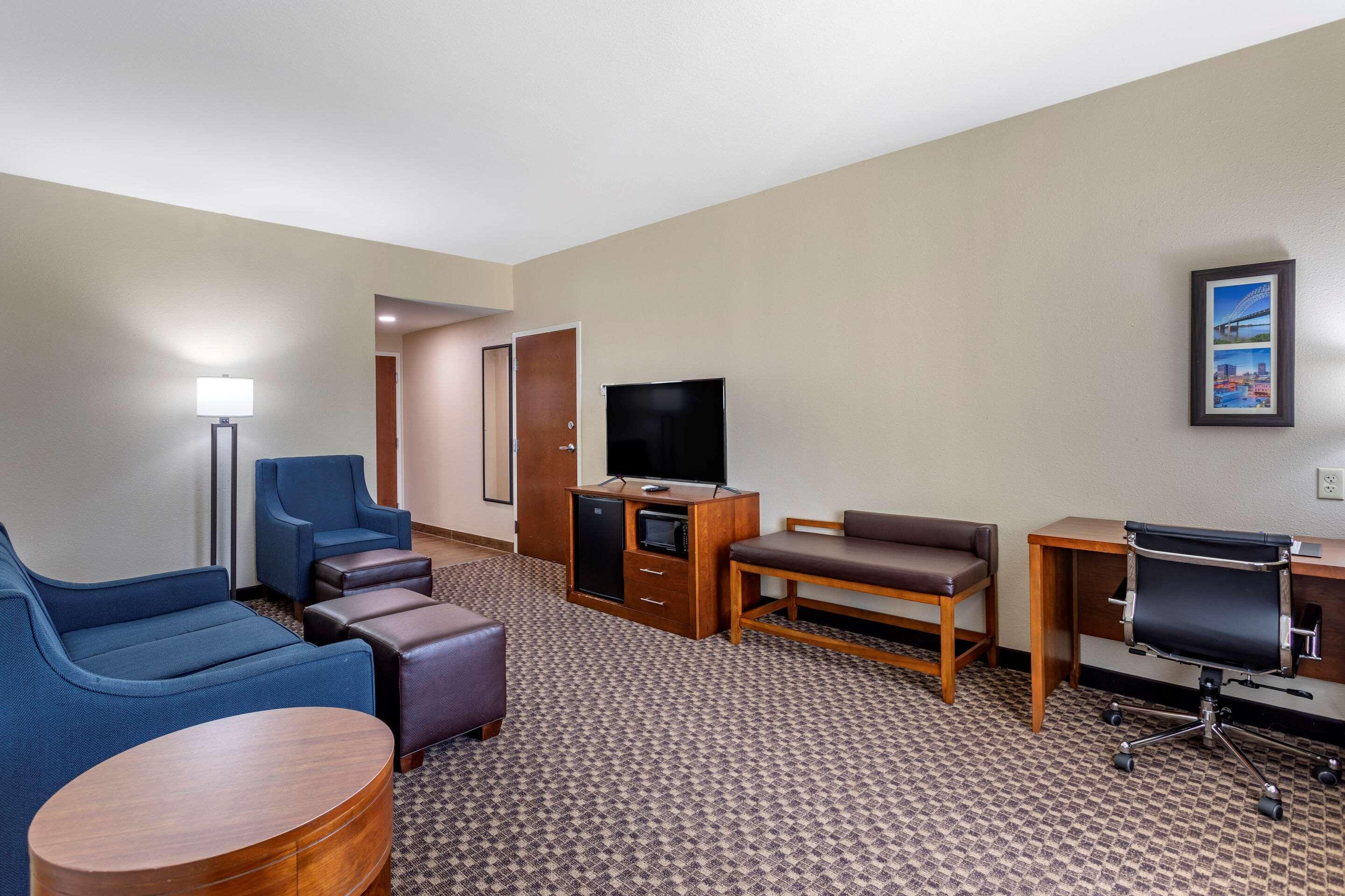 Comfort Inn & Suites Atoka-Millington Extérieur photo